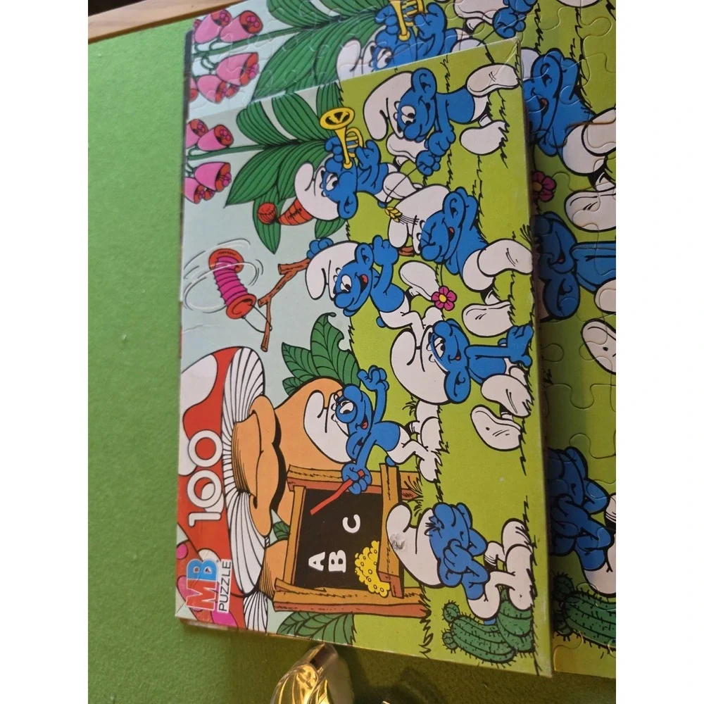 Vintage‎ Smurf 100 Piece Puzzle Milton Bradley 1981 School Complete 4190-4